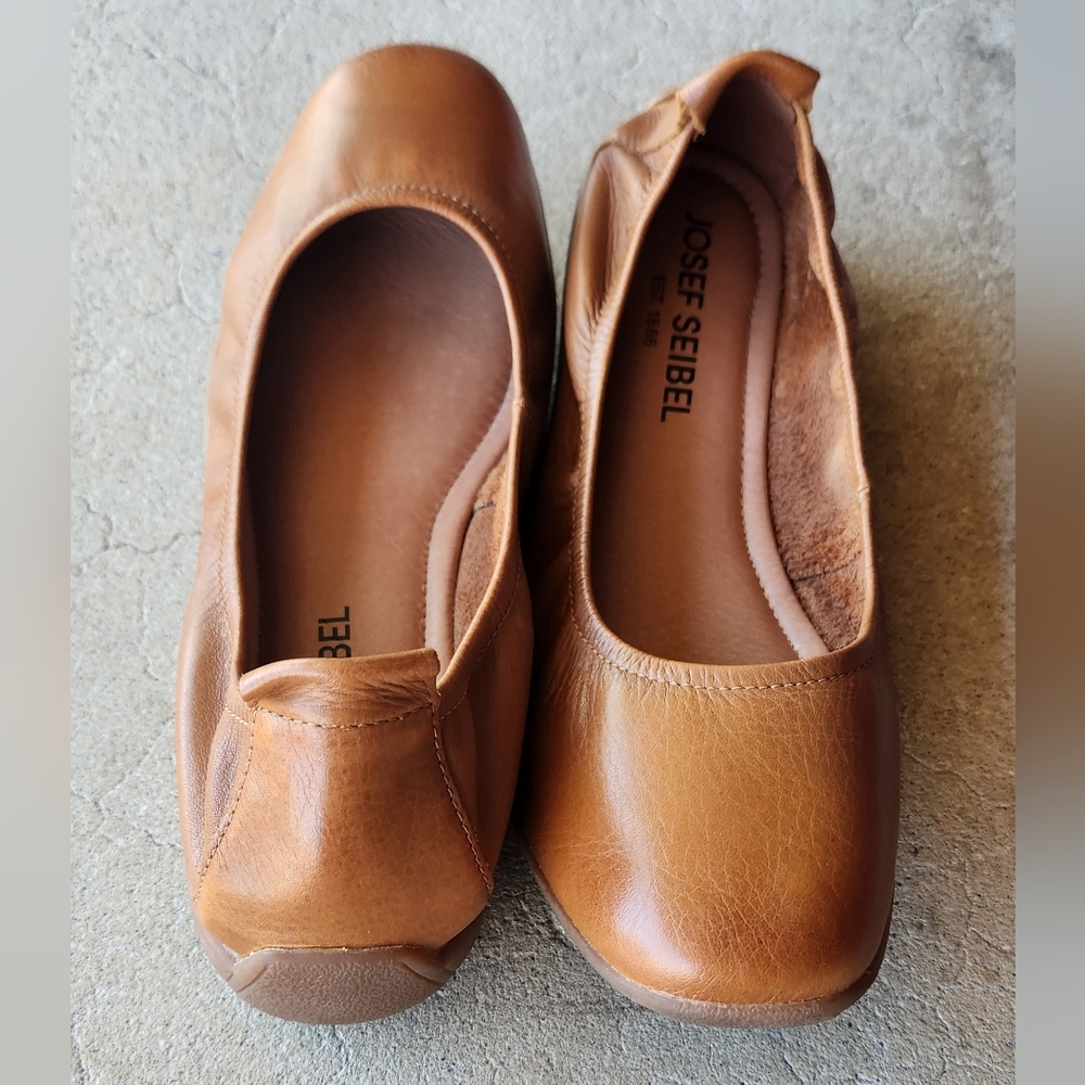 Josef Seibel Fenja brown leather flats